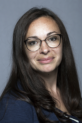 Yasmina ESSOM